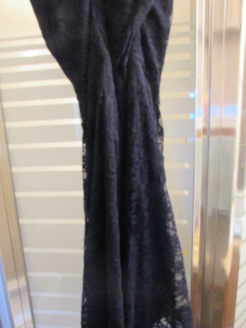 Knee length MAUDRESS - Picture 2 of 3